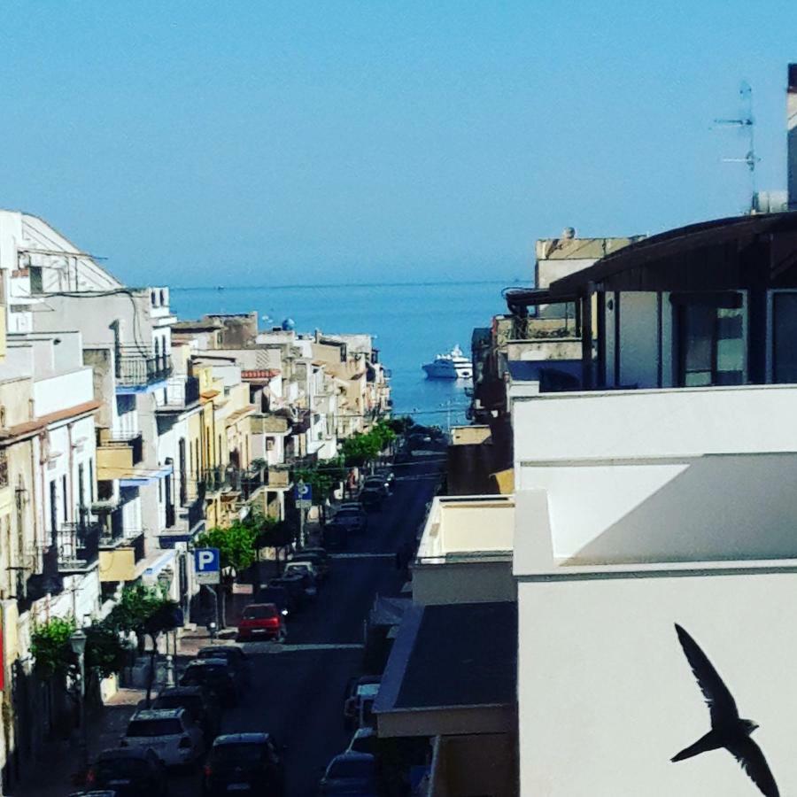 Alma Nua Bed and Breakfast Terrasini Εξωτερικό φωτογραφία
